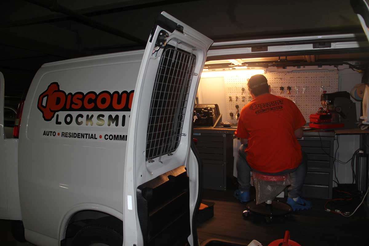 Discount Locksmith LLC Truck Phoenix