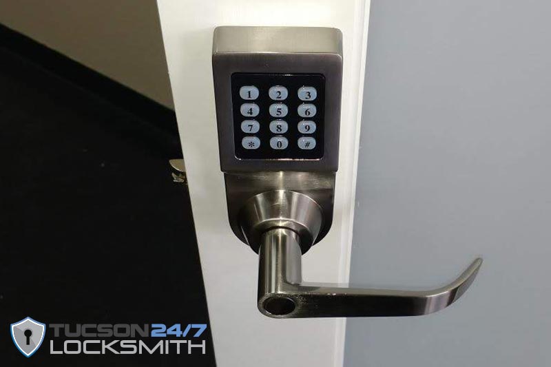 Tucson residential locksmith keypad lock upgrade